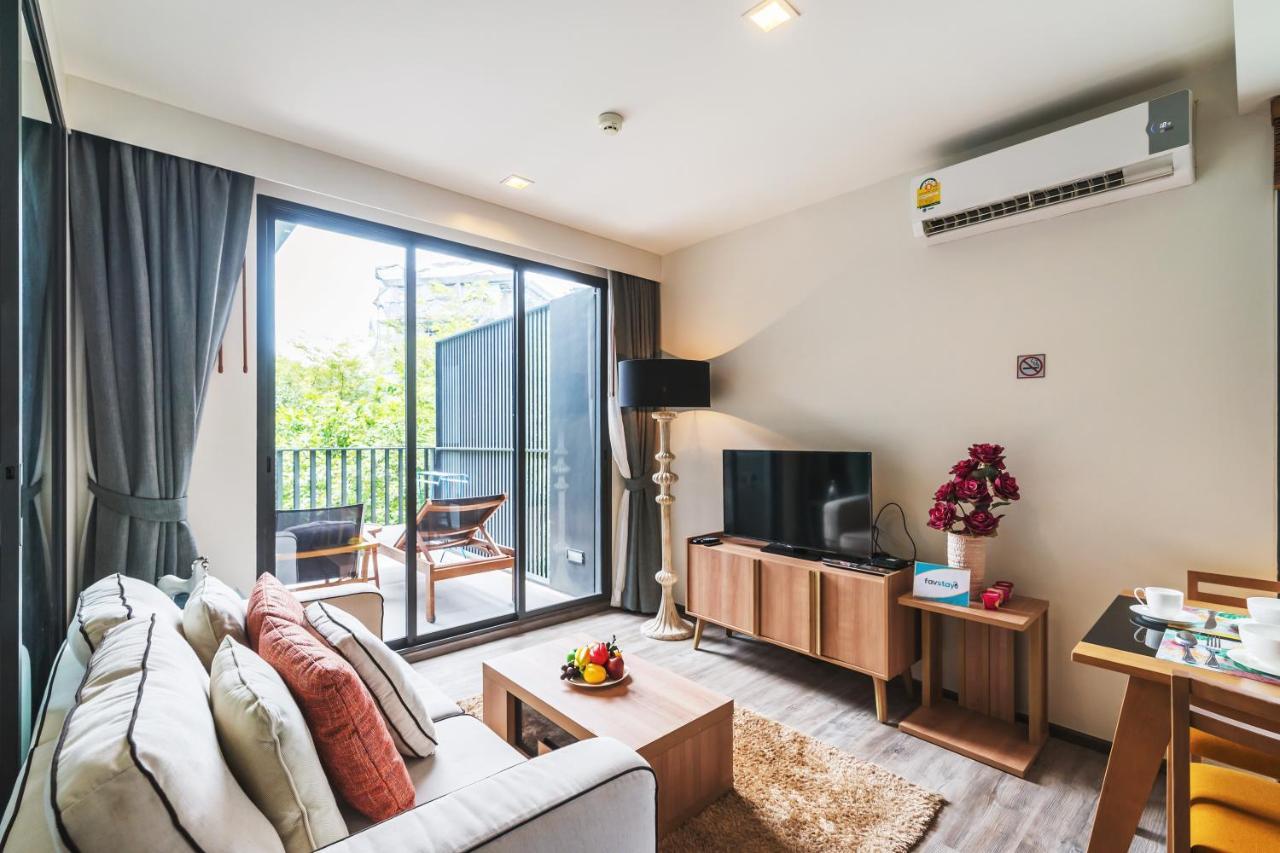 The Deck By Favstay Apartment *